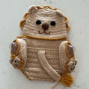 Brand new Lion costume - newborn